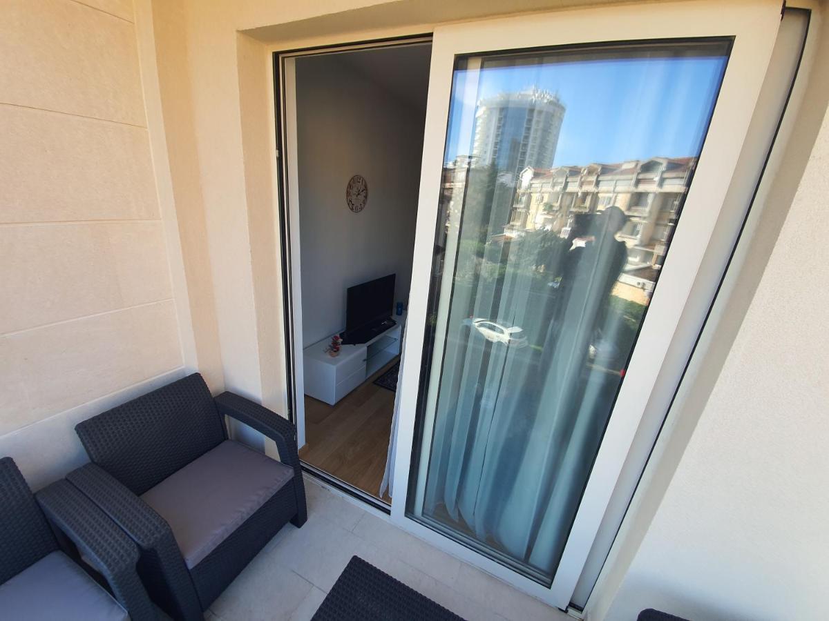 As Apartments בודווה מראה חיצוני תמונה
